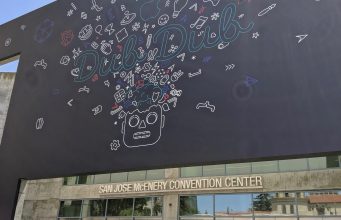 WWDC odstartuje již dnes večer, jak to na místě vypadá teď?