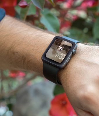 Nejnovější beta verze iOS 13 podle některých uživatelů vybíjí baterii Apple Watch