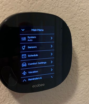 Společnost Ecobee právě vydala nový SmartThermostat s funkcí Voice Control