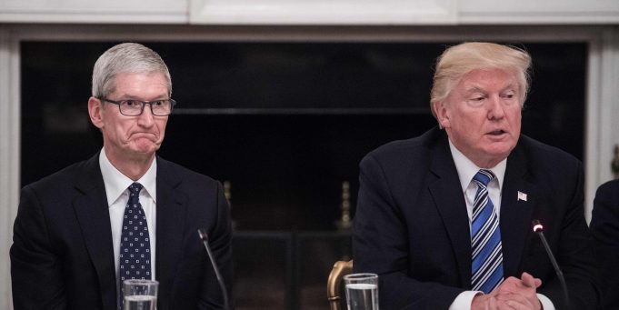Trump očekává, že Apple postaví výrobní závod v Texasu