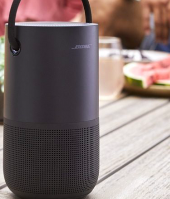 Společnost Bose vydala nový přenosný reproduktor s podporou AirPlay 2