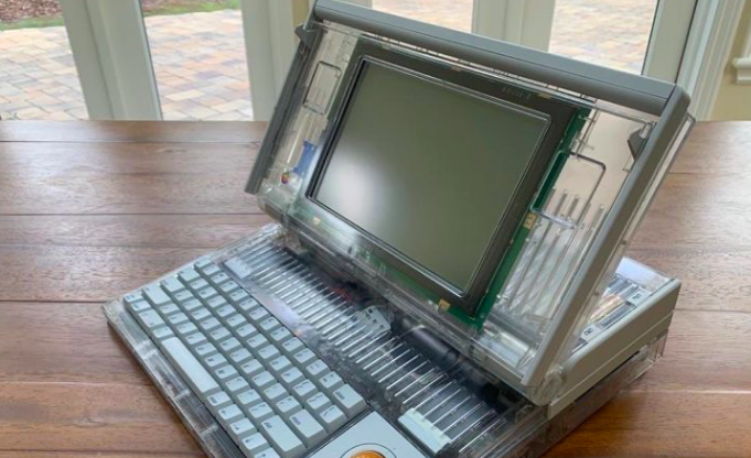 Historie – Macintosh Portable M5120, počítač, který nakonec nebyl vydán