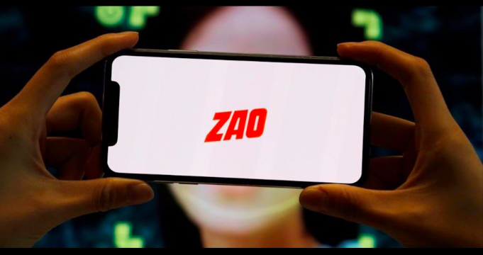 Aplikace Zao je v Číně velmi populární, vzbuzuje ale obavy o chranu soukromí