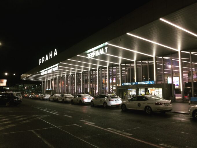 V Apple Maps je nyní interiér Letiště Václava Havla