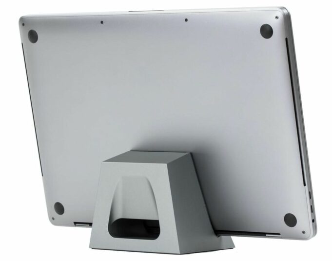 Svalt představil zcela novou kolekci doků a stojanů pro nejnovější MacBooky