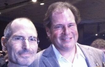 Název „appstore“ jako první vymyslel Marc Benioff