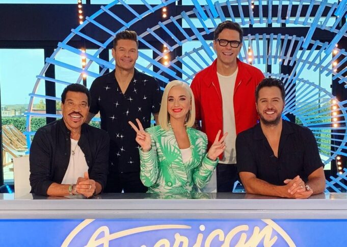 „American Idol“ se vrací zpět na obrazovku, natáčení se provádí na dálku pomocí iPhonu