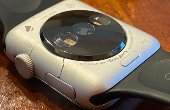 Podívejte se na vzácné prototypy původních Apple Watch