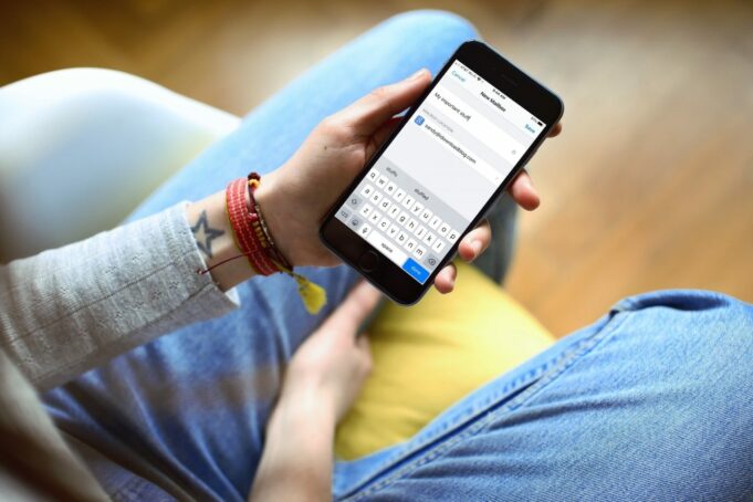 Návod – Jak vytvořit podložky v aplikaci Mail na iPhonu nebo iPadu