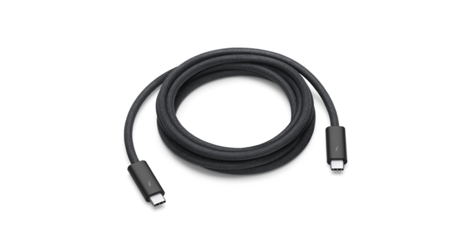 Společnost Apple začala prodávat samostatně kabel Thunderbolt 3 Pro