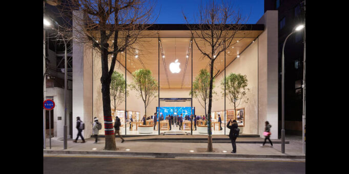 Dva čínští občané se pokusili zneužít AppleCare+ a vyměnit více než tisíc falešných iPhonů