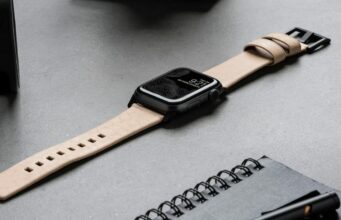 Společnost Nomad představila dva nové řemínky pro Apple Watch