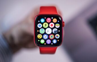 Návod – Jak zkontrolovat stav baterie Apple Watch