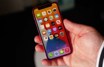 Jaké jsou první dojmy zákazníků na iPhone 12 mini a iPhone 12 Pro Max?