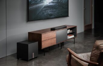 Definitive Technology představil nový systém Studio 3D Mini Sound Bar s podporou AirPlay 2