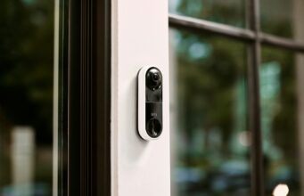 CES 2021 – Arlo představil novou bezpečnostní kameru a bezdotykový zvonek