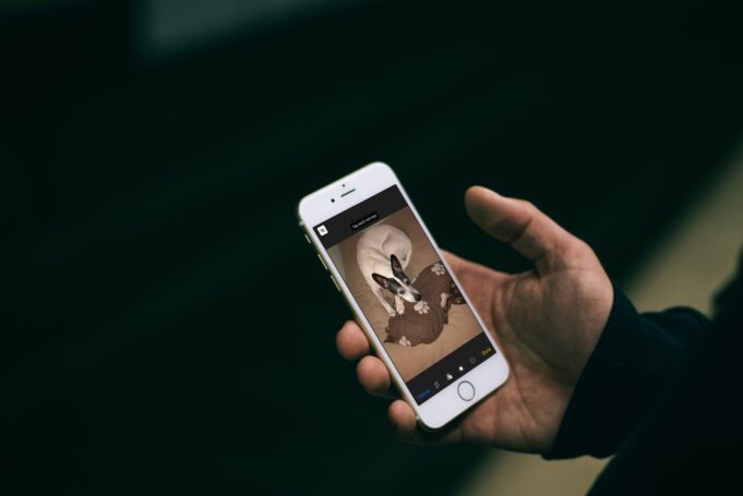 Návod – Jak odstranit červené oči na fotografiích na iPhonu