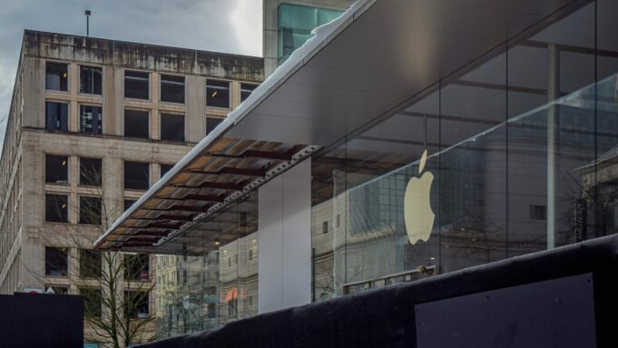 Apple Pioneer Place v Portlandu ve státě Oregon se znovu otevře příští pondělí 22. února