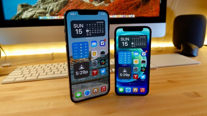 iPhone 12 Pro Max byl nejoblíbenějším 5G smartphonem
