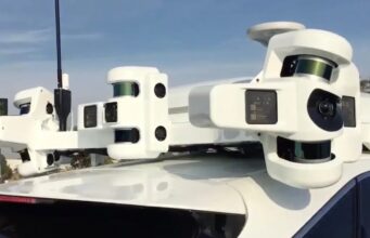 Apple má nyní ve své posádce registrovaných 89 řidičů a 69 vozů