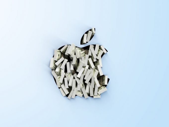 Apple zvyšuje nástupní mzdu pro zaměstnance na minimálně 22 dolarů za hodinu