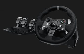macOS Ventura obsahuje podporu pro závodní volanty Logitech G920 a G29
