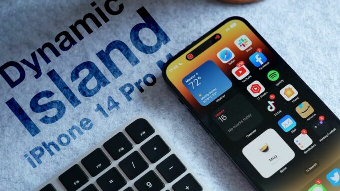 Dynamic Island na iPhonu 14 Pro usnadňuje používání zkratek