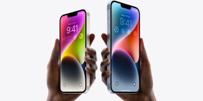 iPhone 15 a iPhone 15 Plus budou vybaveny matným zadním sklem