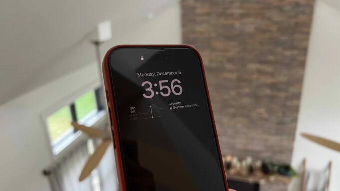 Návod – Jak přizpůsobit Always On displej na iPhone 14 Pro a iPhone 14 Pro Max