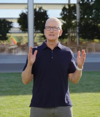 Tim Cook se zúčastní setkání technologických lídrů v Bílém domě