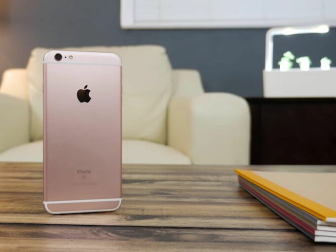 Apple začal posílat odškodnění uživatelům v rámci soudního sporu „batterygate“