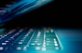 Malware pro Mac může snadno obejít Správce úloh na pozadí, říká bezpečnostní výzkumník