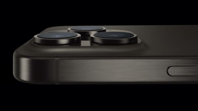 Návod – Jak povolit nahrávání 3D videí na iPhonu 15 Pro/Pro Max