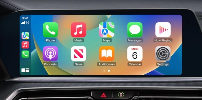 Lidé, kteří mají vůz s CarPlay většinou jen poslouchají AM/FM rádio