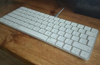 Návod – Jak zkontrolovat zbývající výdrž baterie Magic Keyboard