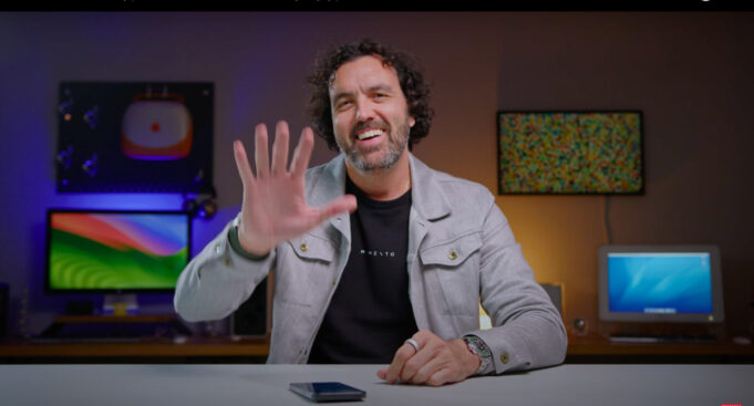 Petr Mára – iPhone 15 Pro. Můj první měsíc. Co mě baví a jak jej používám?