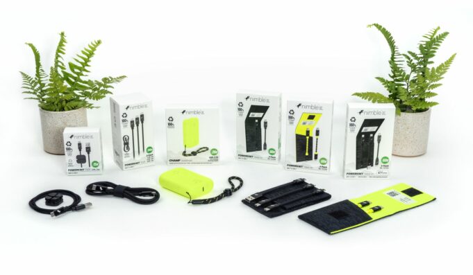 Apple začal prodávat nové příslušenství pro iPhone 15, AirPods, MacBook Air, AirTag a další