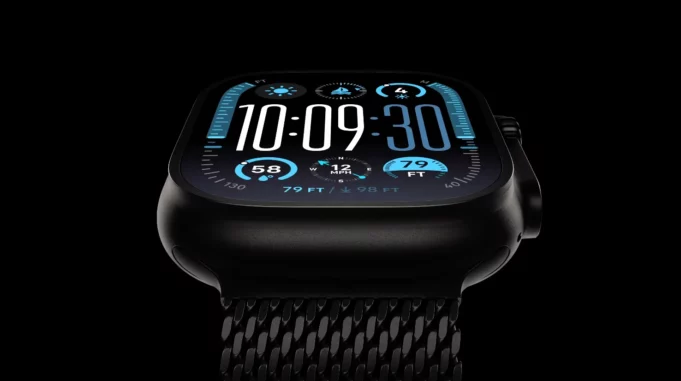 Apple oznámil novou saténově černou titanovou verzi Apple Watch Ultra 2