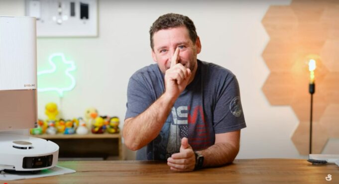 Jan Březina – Dreame X40 Ultra: co dokáže robo vysavač v roce 2025 (Alisczech vol. 1071)