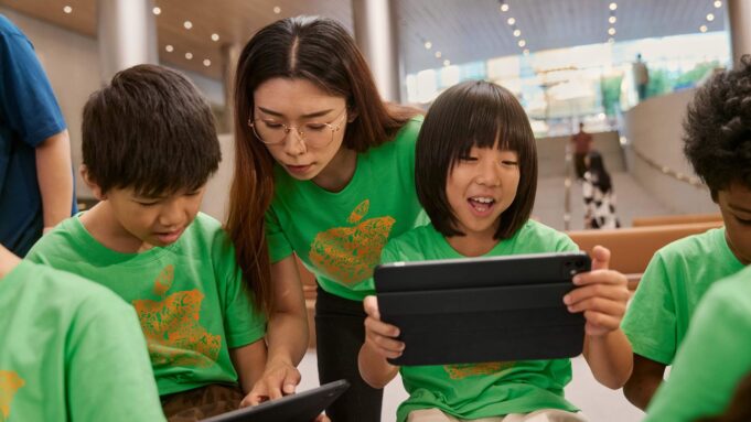 Apple Camp 2025: Letní kreativní dílny pro děti opět startují – registrace právě začala