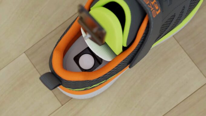 Skechers prodává dětské boty s kapsou na AirTag. Rodiče tak mohou sledovat polohu svých dětí