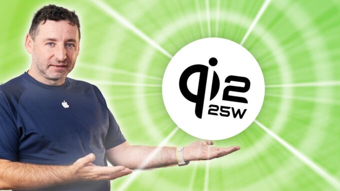 Jan Březina – První stojánek s 25W bezdrátovým nabíjením iPhonů v praxi (Alisczech vol. 1178)