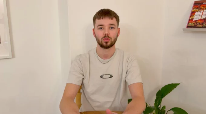 Denis Surových – Základní iPhone 18 ani iPhone Air 2 příští rok nevyjdou