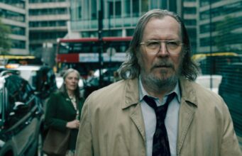 Seriál Slow Horses bude pokračovat bez tvůrce a showrunnera Willa Smitha