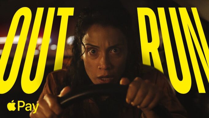 Apple na svém YouTube kanálu sdílel novou reklamu na Apple Pay s názvem „Outrun“
