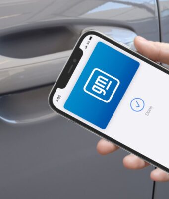 Společnost GM oznámila, že zavede podporu Apple CarKey ve vybraných vozidlech