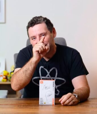 Jan Březina – JBL Sense Pro jsou hodně jiná otevřená sluchátka pro fajnšmekry (Alisczech vol. 1219)