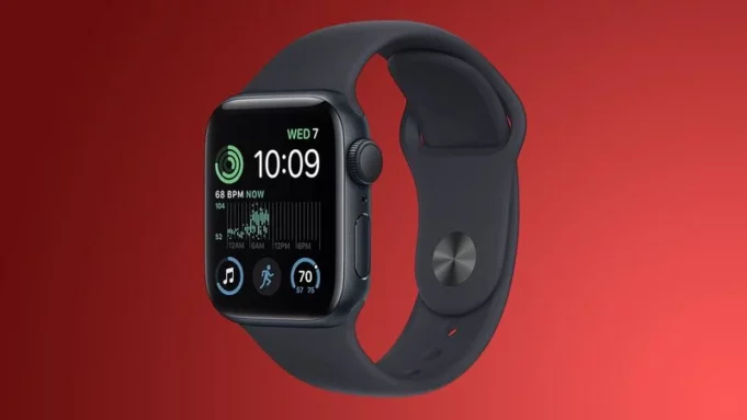 Téměř všechny konfigurace Apple Watch SE 3 jsou najednou z neznámých důvodů „nedostupné“