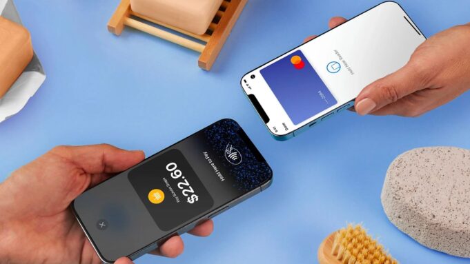 Apple rozšiřuje používání funkce Tap to Pay na iPhonu v prodejnách