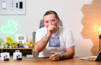 Jan Březina – Shokz OpenDots Air vs OpenDots 2. Jak vybrat otevřená sluchátka? (Alisczech vol. 1360)